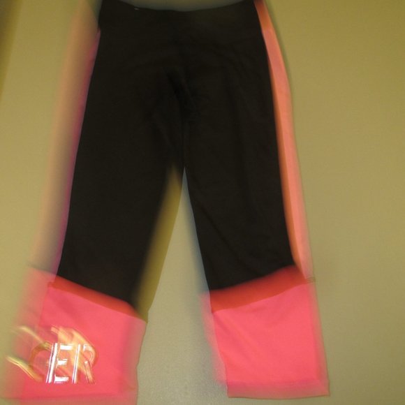 Black Justice Capris Size 24 Waist? - Picture 4 of 6